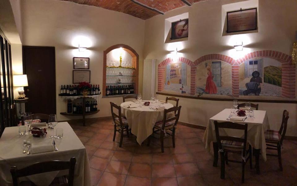 اجليانو تيرمي Locanda Osteria La Milonga المظهر الخارجي الصورة